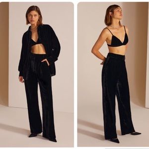 NEW Favorite Daughter The Velvet Favorite Pant